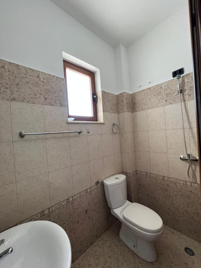 Guest House Il Palazzo Дуррес Экстерьер фото